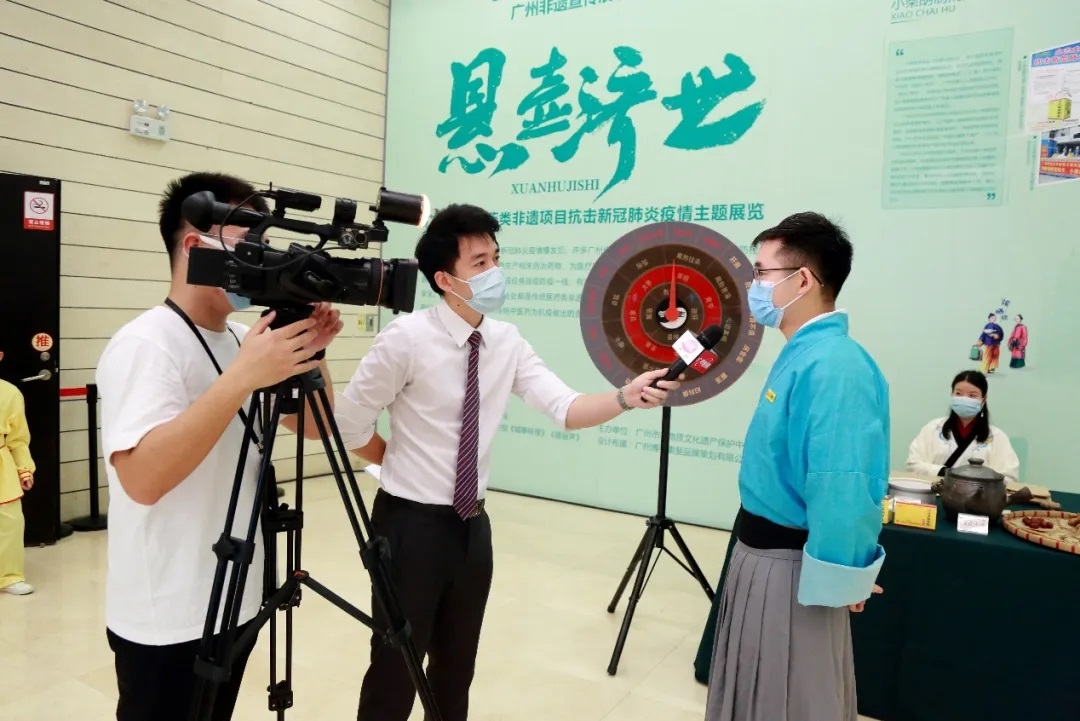 非遗日悬壶济世论抗疫，幼柴胡直播首秀放荣耀！